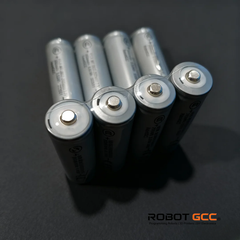 Six silver batteries arranged in two rows on a dark background with 'ROBOT GCC' branding.